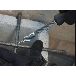 Wire tie twising tool
